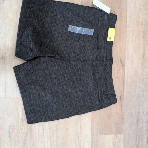 All in Motion Black & Gray Unlined Golf Shorts 7" Inseam Men's Size 36 Waist NWT - Picture 2 of 7